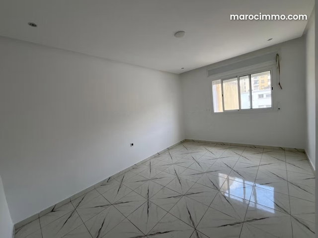 Bureau à louer – Aïn Ktiouet 100m² — 2