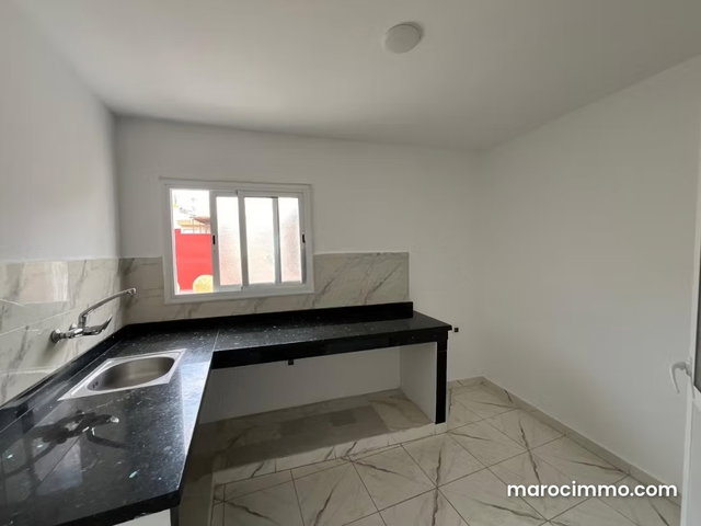 Bureau à louer – Aïn Ktiouet 100m² — 4