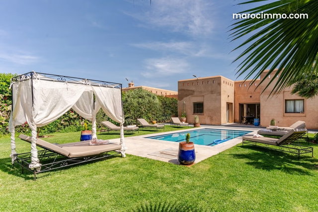 Location villa SAFA Marrakech 3 chambres sans vis à vis – Piscine privée & jardin 1250 m² — 5