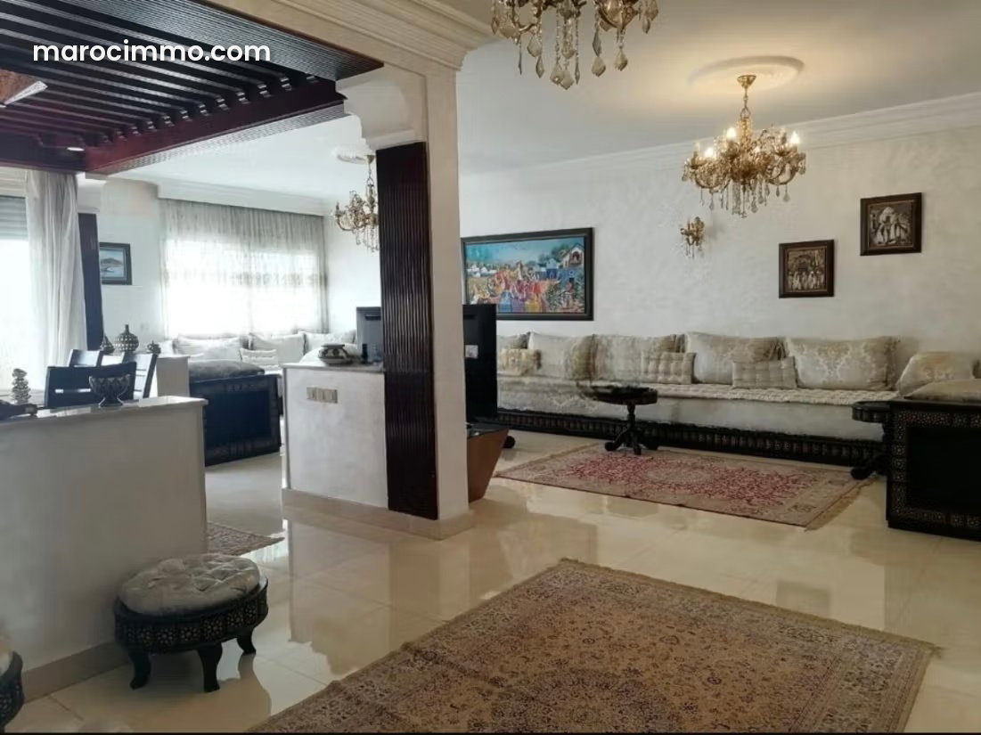 Appartement meublé 150 m² avec terrasse à Agdal Rabat — Rabat