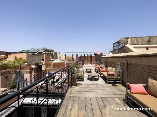 Superb Renovated Riad 175 m² – Exclusivity — 3