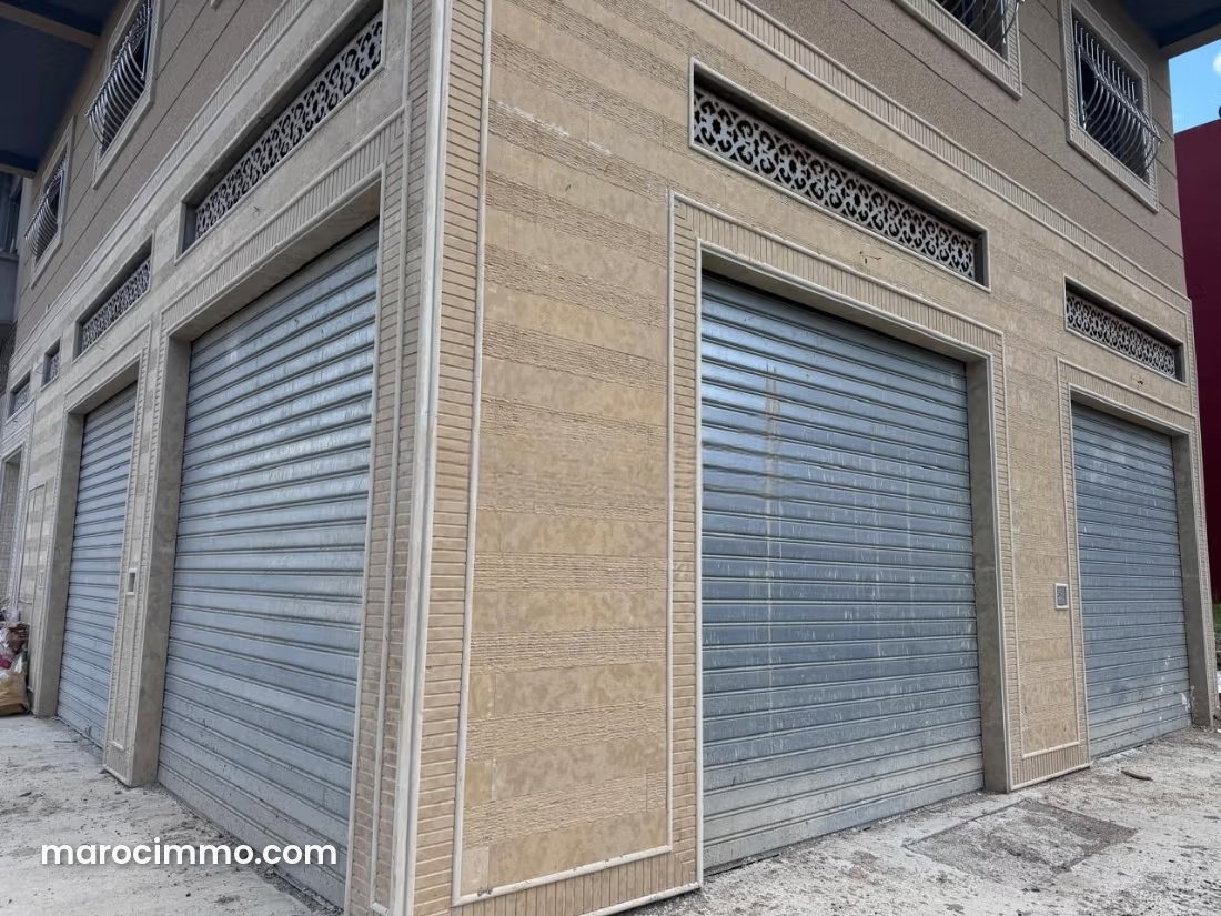 محل تجاري عصري للكراء بحي أهلان في طنجة — طنجة