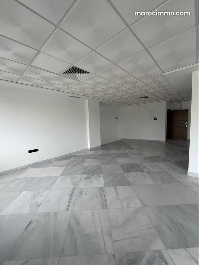 Bureaux à louer – Emplacement stratégique a 2 min de la gare TGV — 2