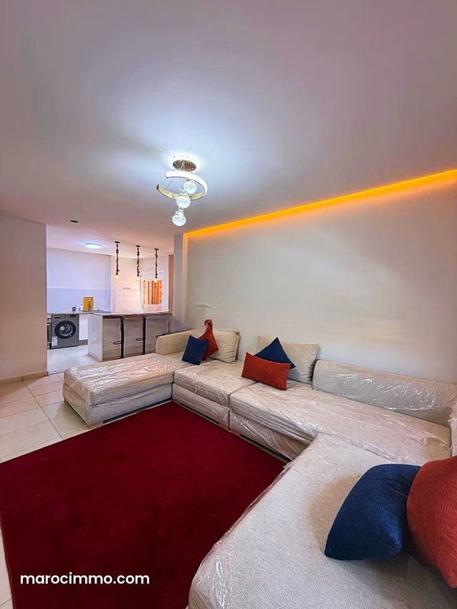 3 Chambres, 80m2, Récemment Rénové — 3