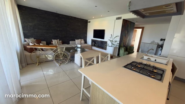 Bel appartement à vendre à Dar Bouazza. 2 chambres agréables. Chauffage central et porte blindée — 3