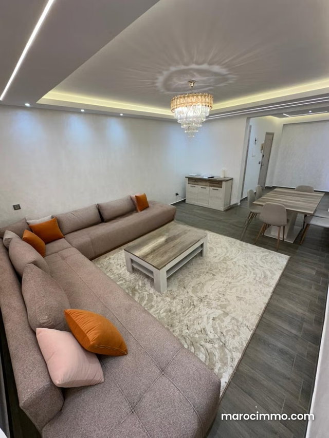 À vendre – Superbe appartement rénové de 108 m² — 4