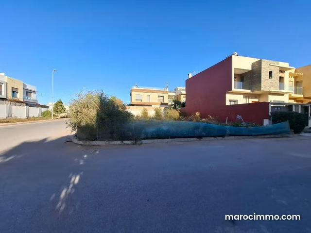 Land for sale in Dar Bouazza. Surface 321 m² — Dar Bouazza