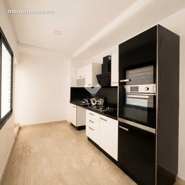 Appartement à Vendre de 120.0 m² à Casablanca, Ferme Bretonne — 2