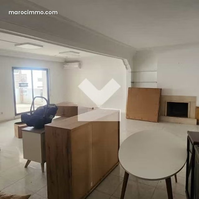 Appartement à Vendre de 232.0 m² à, — 5