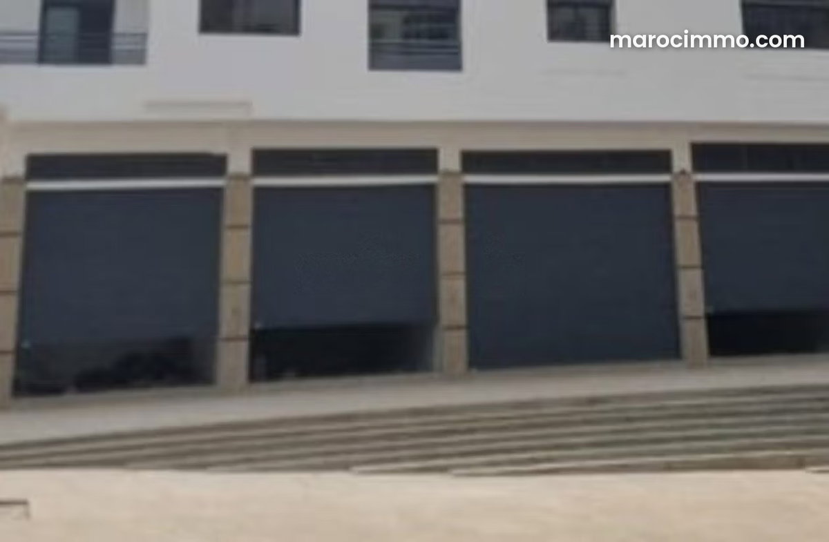 Magasin À Vendre 150 M² Abdelkrim El Khattabi