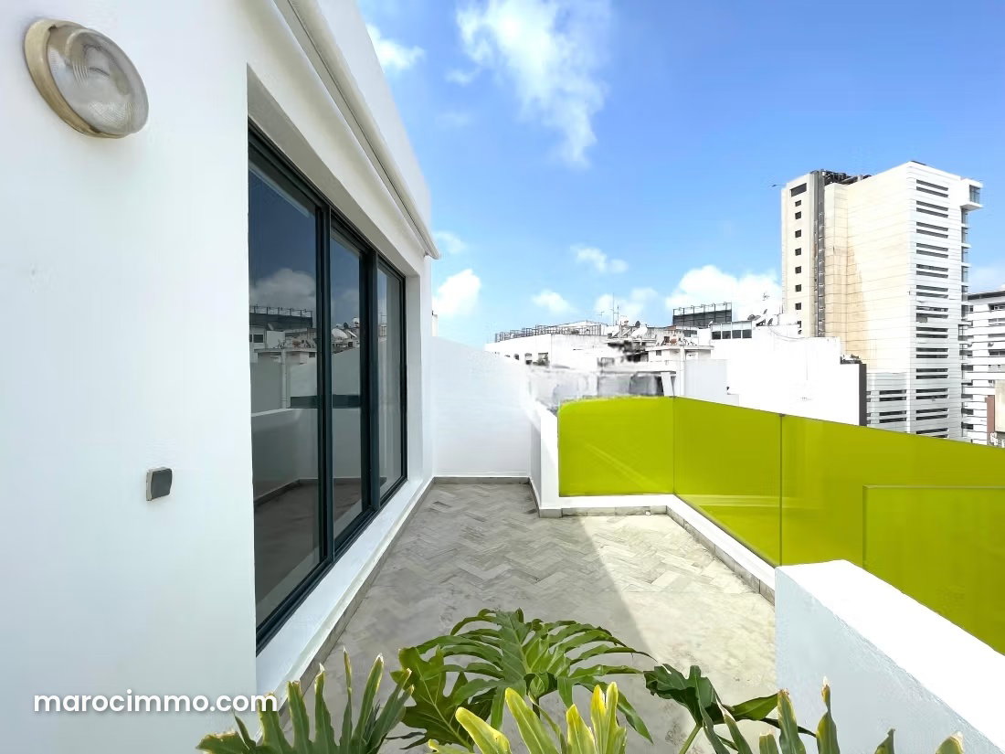 Office with Terrace for Rent in Gauthier, Casablanca — Casablanca