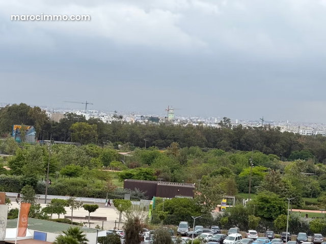 Offices for Rent in Casablanca Finance City. 180 m². Concierge Service and Air Conditioning. — 4