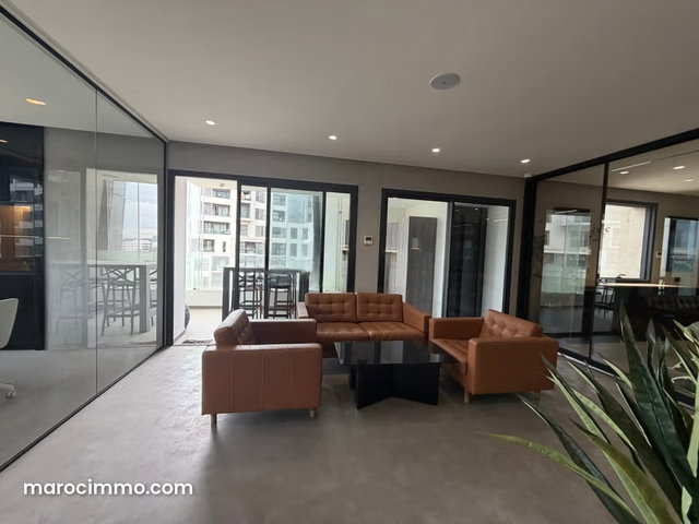 Offices for Rent in Casablanca Finance City. 180 m². Concierge Service and Air Conditioning. — 2