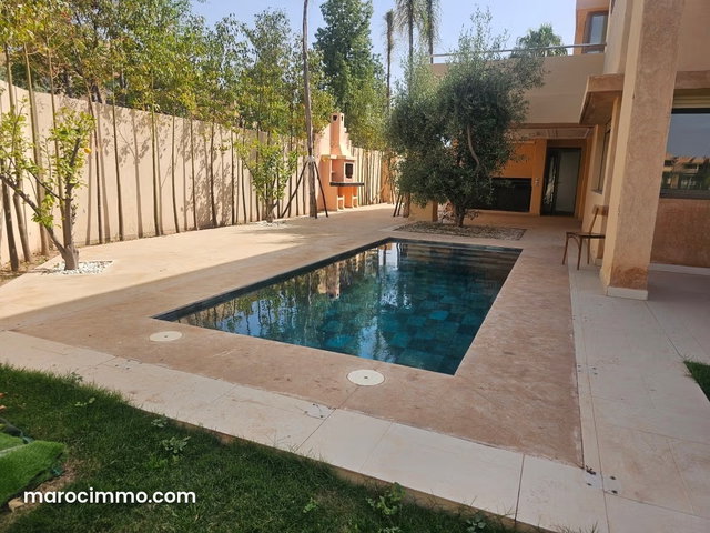 Villa front de golf a la vente — 3