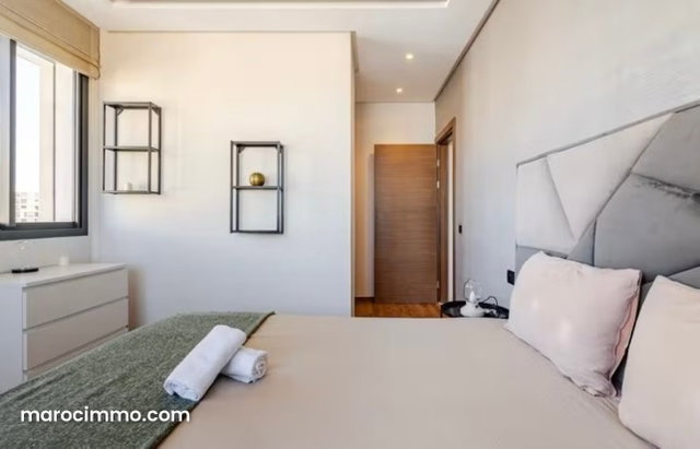 Casa finance city joli 2 CH meublé — 5