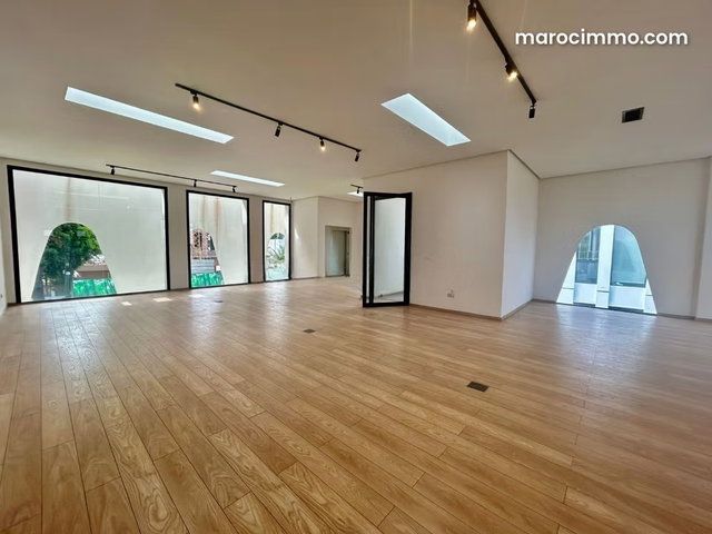 CIL – Local commercial à la location — 4