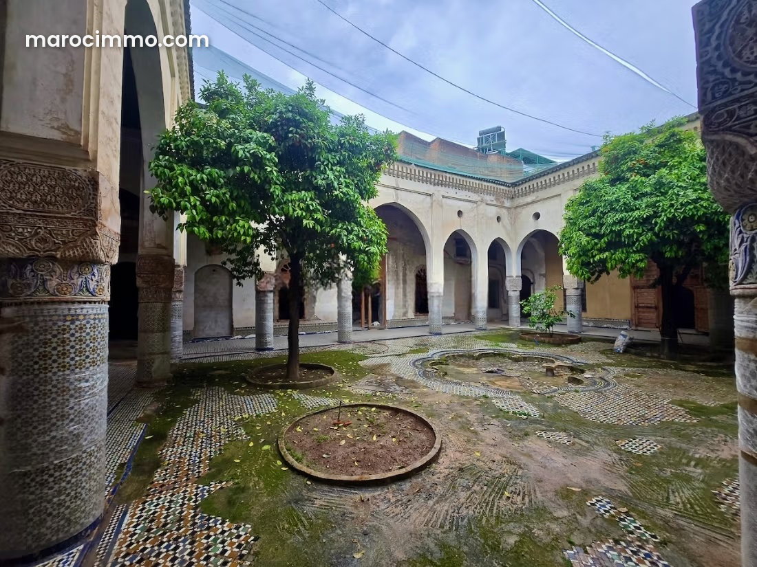 Riad d'exception 900 m², cour à arcades, Médina de Fès — Fès