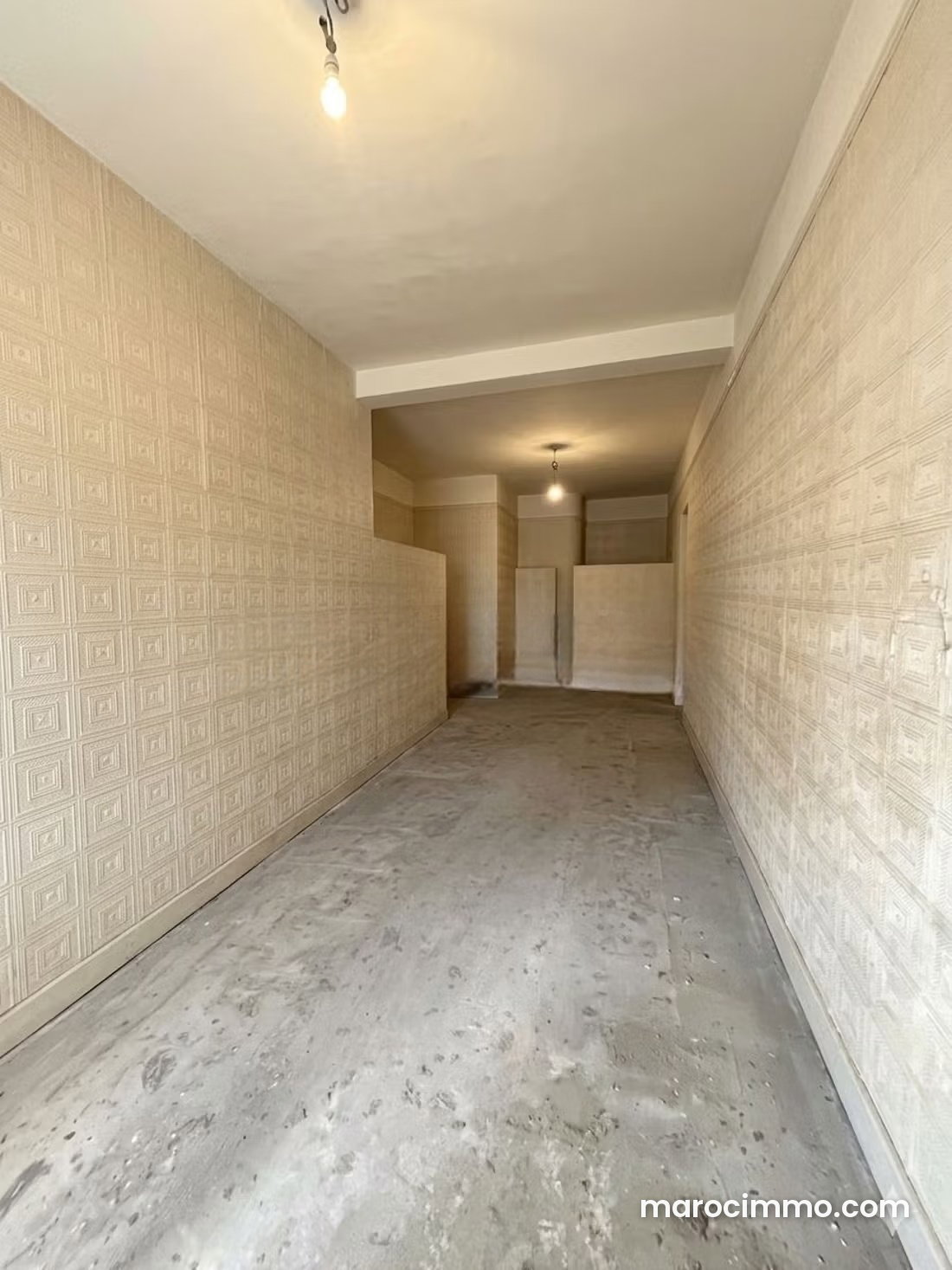 36 m² Commercial Premises in Marchan, Tangier, Raised Ground Floor — Tangier