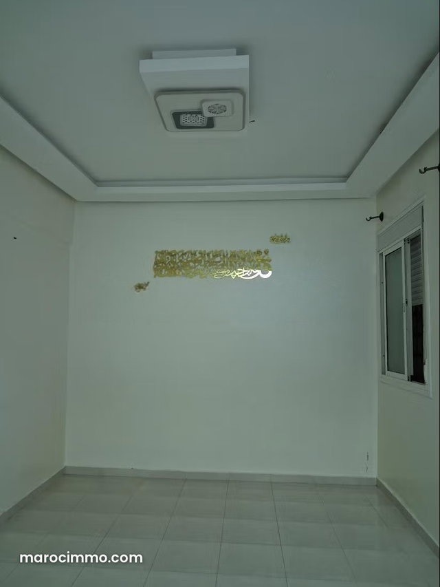 Bel appartement à vendre à Route de Safi. 5 pièces. Résidence avec concierge, climatisation générale — 3
