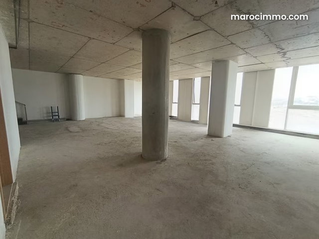 Plateau bureau neuf de 160m2 à la location – CFC — 5