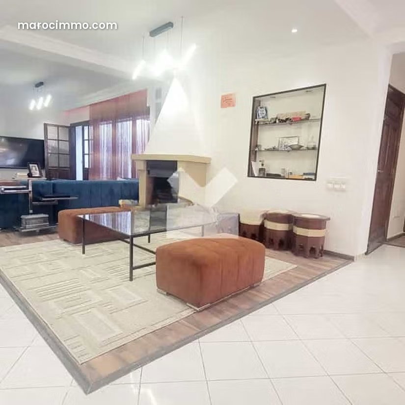 130 m² Apartment with Terrace, Maarif, Casablanca — Casablanca
