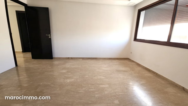 Bureau 3 pièces 75m2 4ème étage Maarif — 3