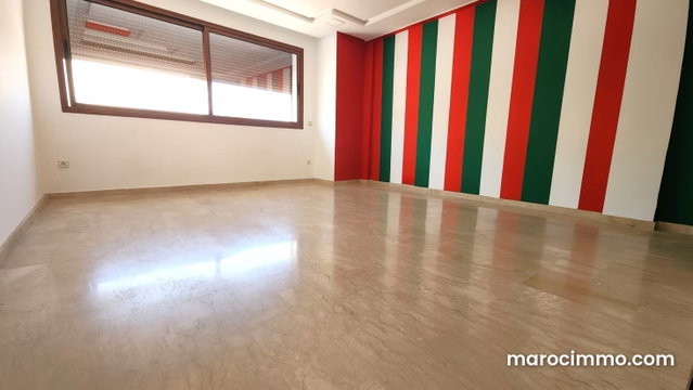 Bureau 3 pièces 75m2 4ème étage Maarif — 5