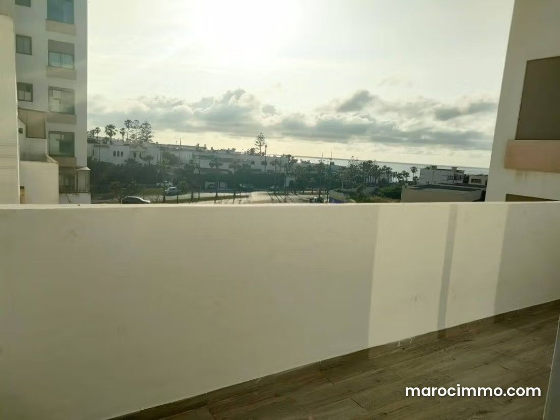 Furnished Apartment with Terrace for Rent in Bourgogne, Casablanca — Casablanca