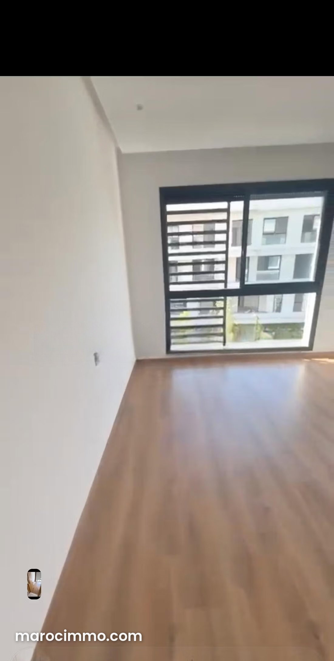 Duplex 185 m², 3 chambres avec garage, El Menzeh — El Menzeh