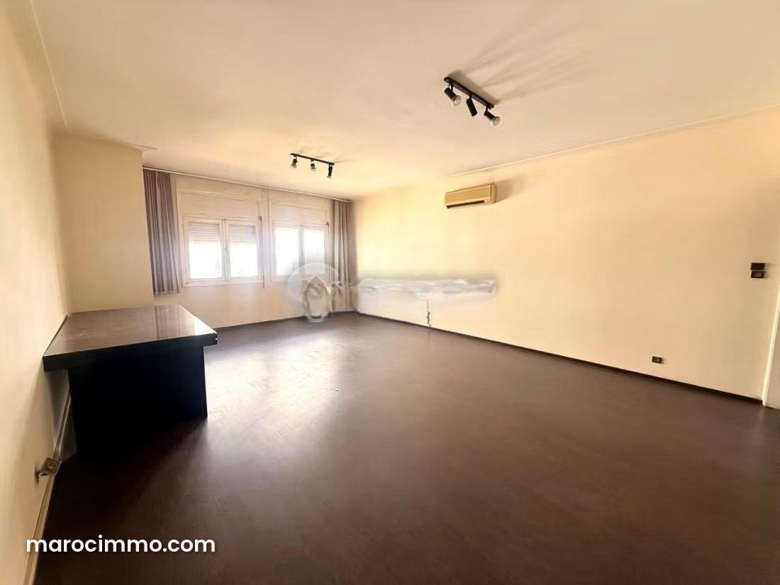 156 m² Office in Casablanca Finance City, 3rd Floor — Casablanca