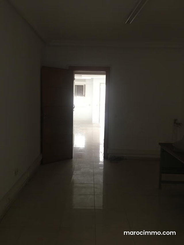 Bureau de 75 m² à louer à maarif 7000 dh — 4