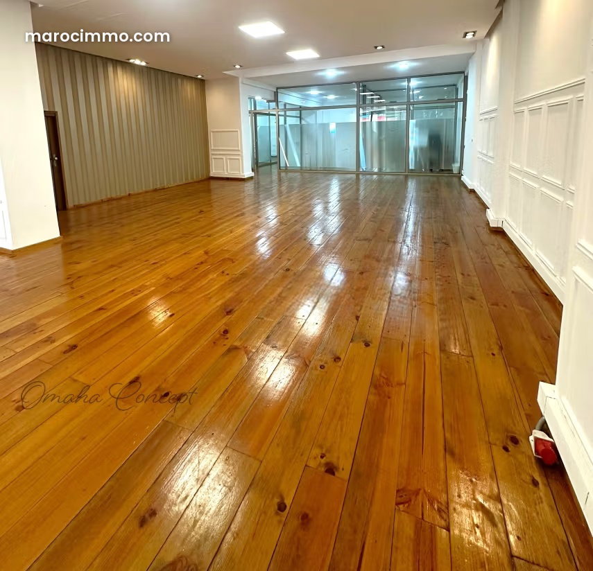 Local commercial 286 m², Maarif Casablanca, 2 niveaux — Casablanca