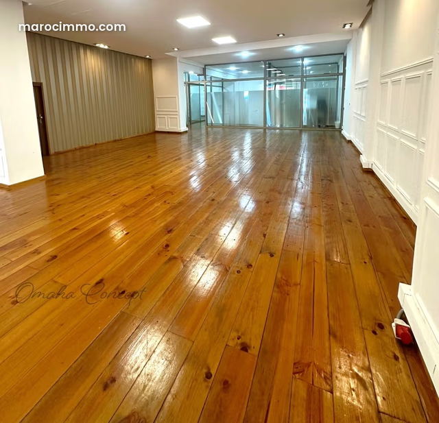 Locaux Commerciaux à Louer 286m2 avec Finitions Faites à Maarif — Casablanca