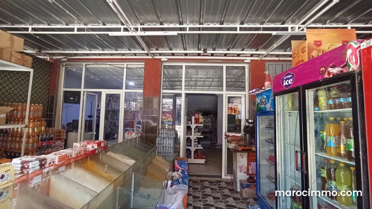 Local commercial 370 m² route d'Ourika, Marrakech, double niveau — Marrakech