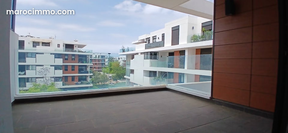 EXCLUSIVITÉ – Appartement haut standing à louer vide à l'Orangeraie Souissi