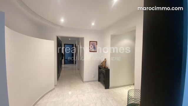 Appartement avec jardin à louer à Hay Riad, Rabat — 4