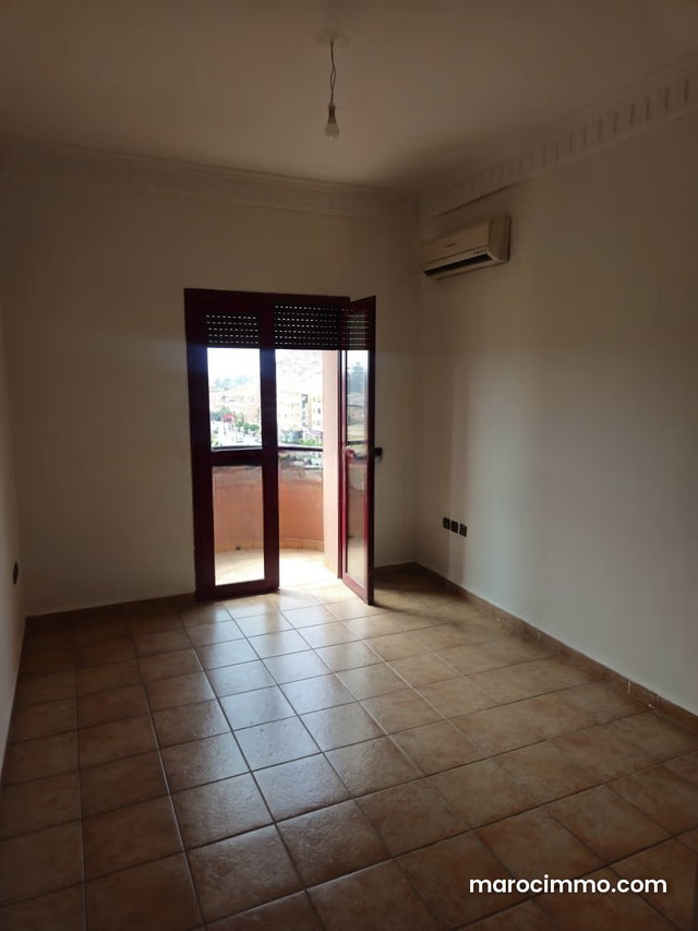 Louez cet appartement vide à Guéliz. 3 chambres — 3