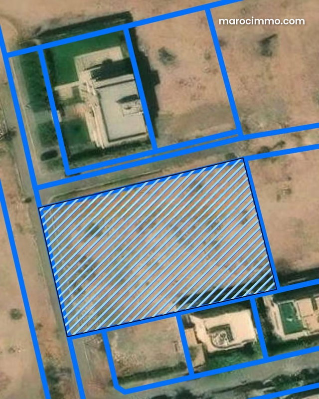 Terrain 2300 m² titré à Targa – Constructible villa — 2
