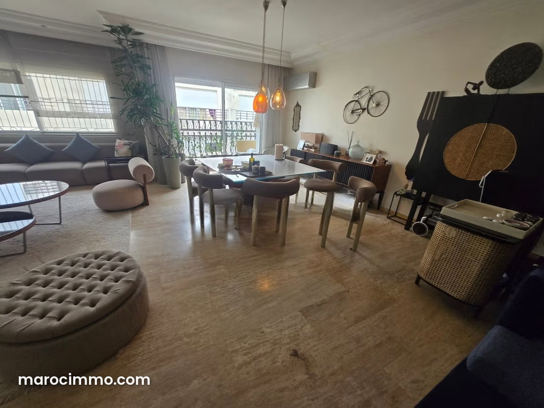 203 sqm apartment, 3 bedrooms, Golden Triangle, Casablanca — Casablanca
