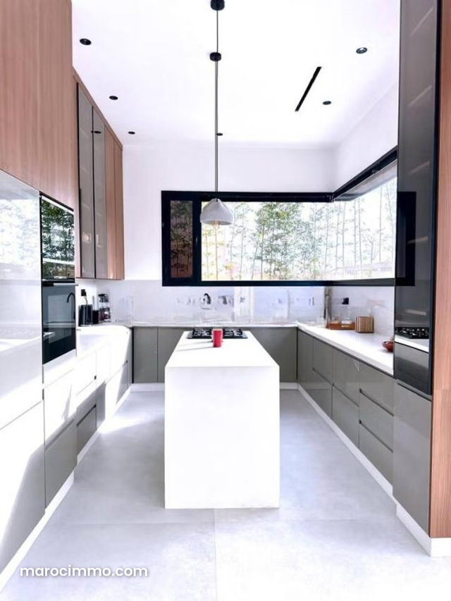 Maison de luxe à louer à Route de l'Ourika. Surface de 360 m². Meublé — 3