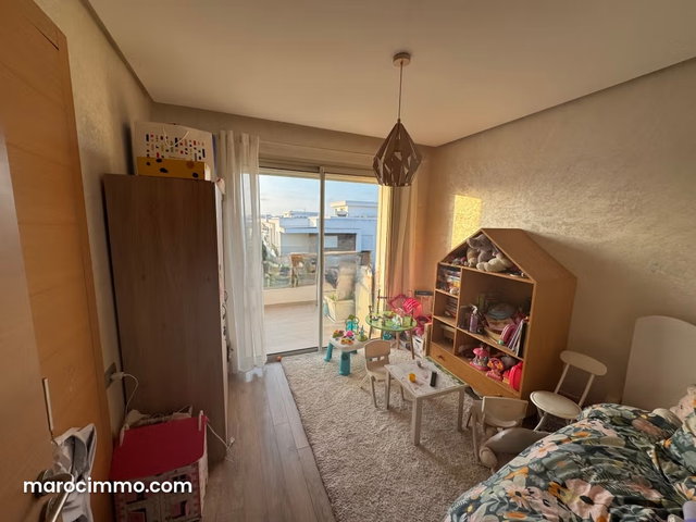 Appartement à vendre à Ville Verte. 1 Pièce — 4