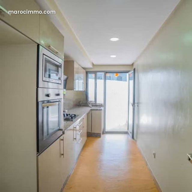 Appartement à Vendre de 157.0 m² à Casablanca, Ferme Bretonne — 3