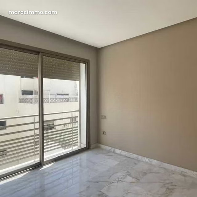 Appartement à Louer de 94.0 m² à Casablanca, Les Princesses — 4