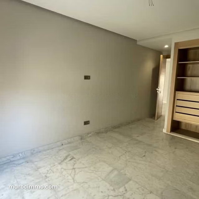 Appartement à Louer de 94.0 m² à Casablanca, Les Princesses — 3