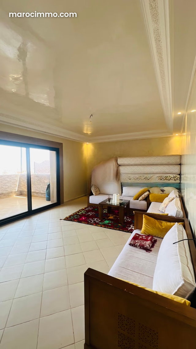 Rent this apartment at Route Casablanca. 150 m² surface area. Parking spaces and terrace — 4