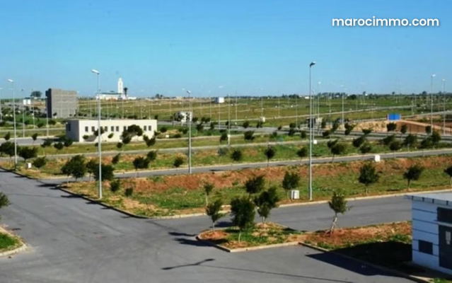 Land for sale on Route de l'Ourika. 261 m² surface area — Marrakesh