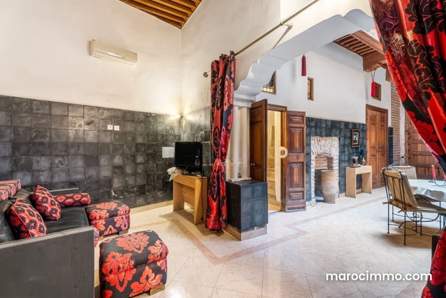 FOUDOUNK 80m² Medersa Ben Youssef 4 Chambres — 3