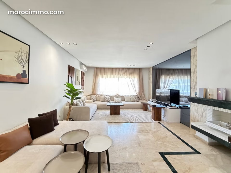 Appartement meublé de 3 chambres à louer aux princesses
