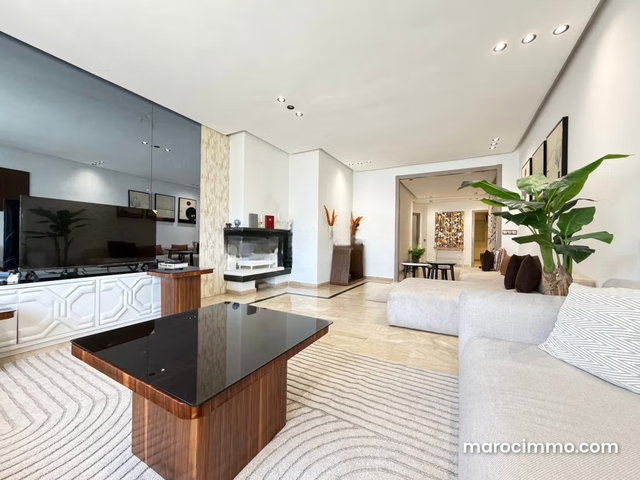Appartement meublé de 3 chambres à louer aux princesses — 4