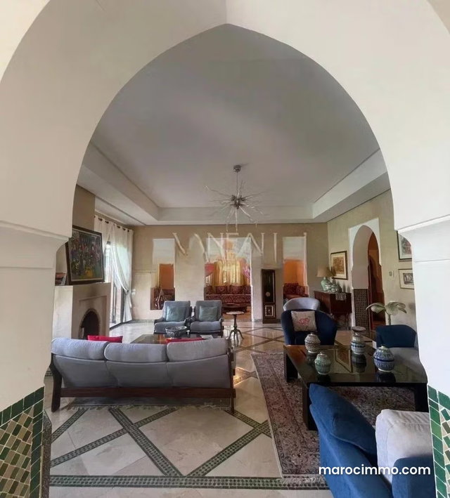 Villa avec terrain de 1/2 hectare — 5